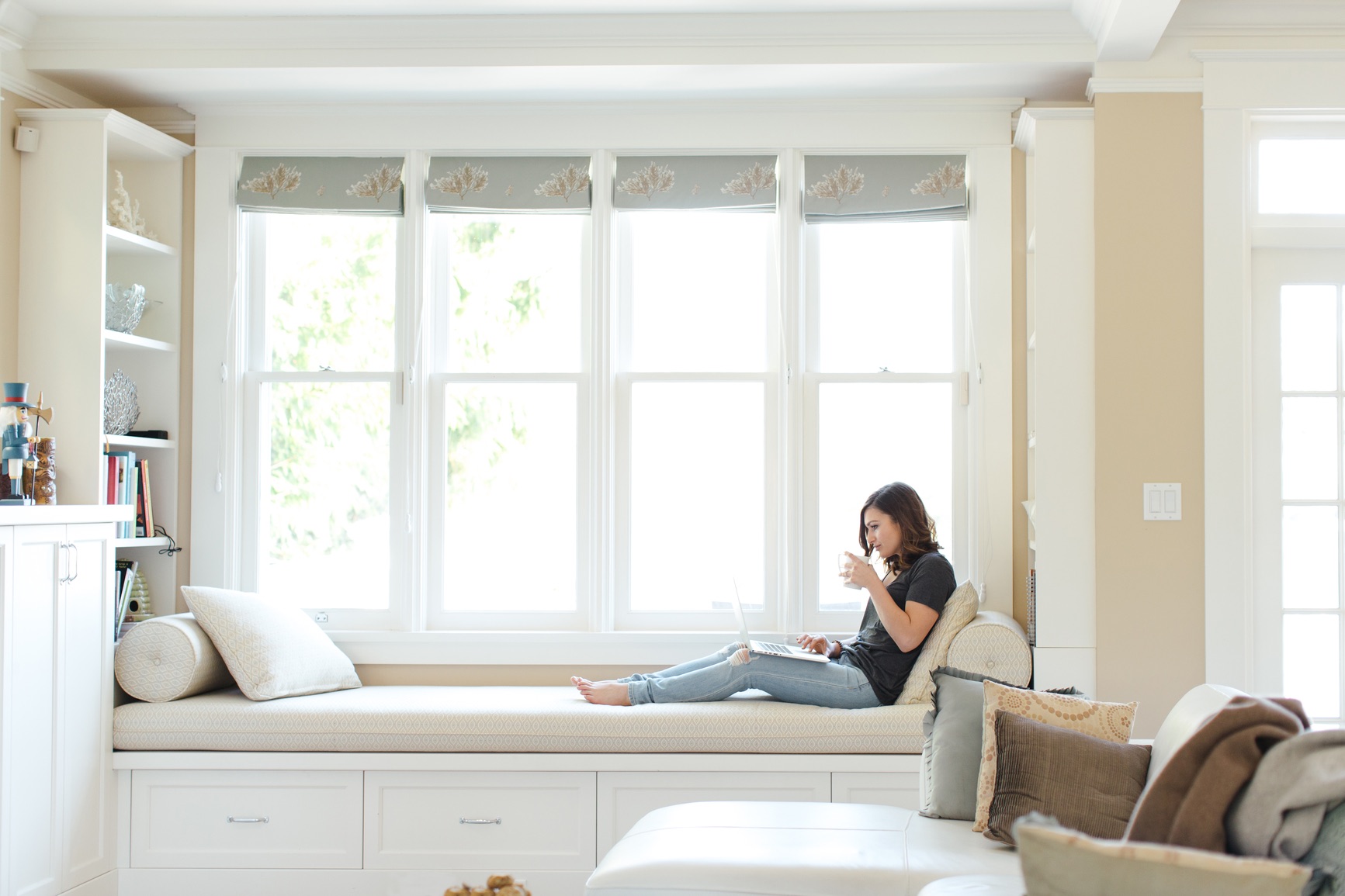 property-management-owner-client-on-couch property-management-owner-client-on-couch